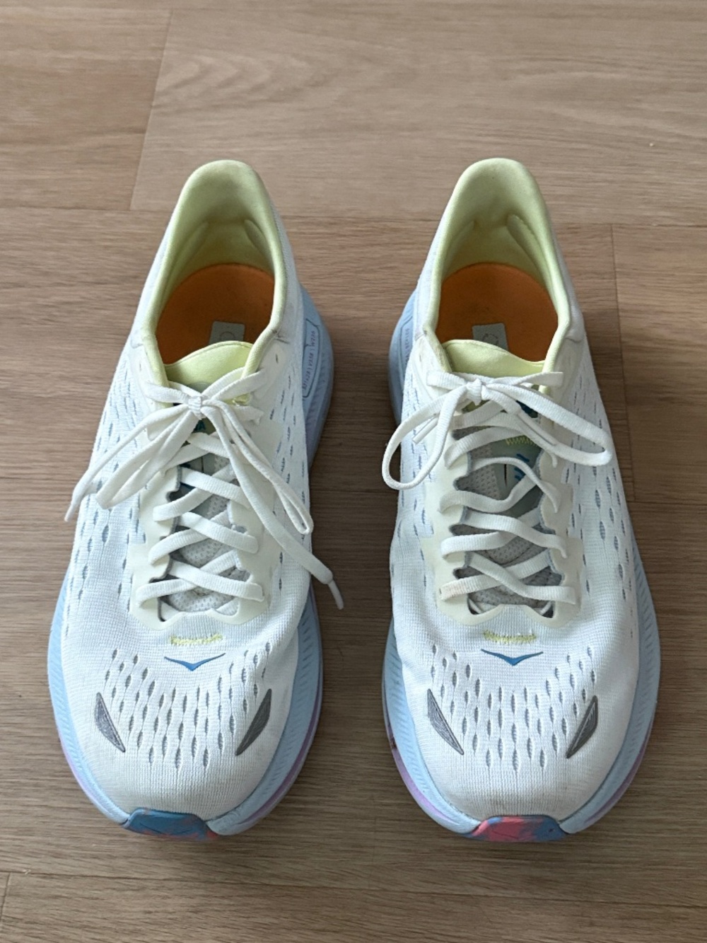 HOKA Kawana Sneakers - Picture 2 of 5